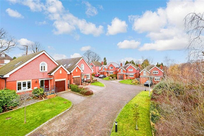 4 Bedroom Detached House For Sale In Bankside, Epsom, Surrey, KT17