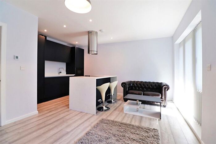 2 Bedroom Flat To Rent In Welling High Street, Welling, DA16