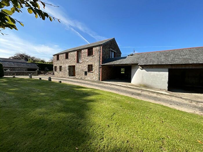 3 Bedroom Barn Conversion To Rent In Treneglos, PL15