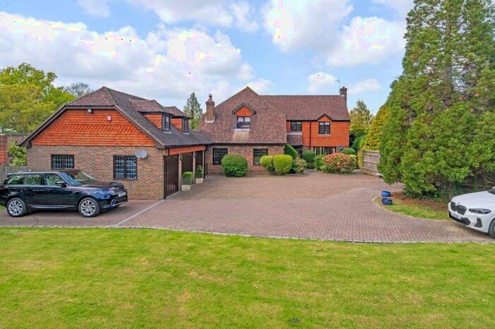 5 Bedroom Country House For Sale In Mayfield Lane, Wadhurst, East Sussex, TN5