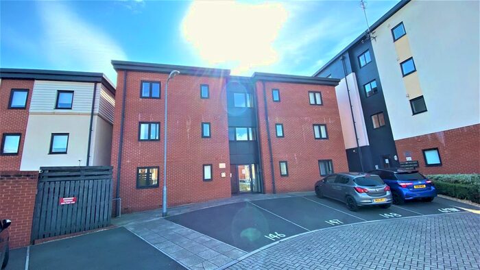 2 Bedroom Flat To Rent In Millennium Walk, Newport, NP19