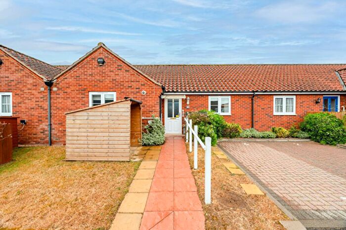 2 Bedroom Terraced Bungalow For Sale In Magnolia Mews, Swanton Morley, NR20