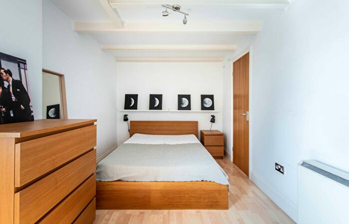 1 Bedroom Flat For Sale In Park Row, Nottingham, NG1