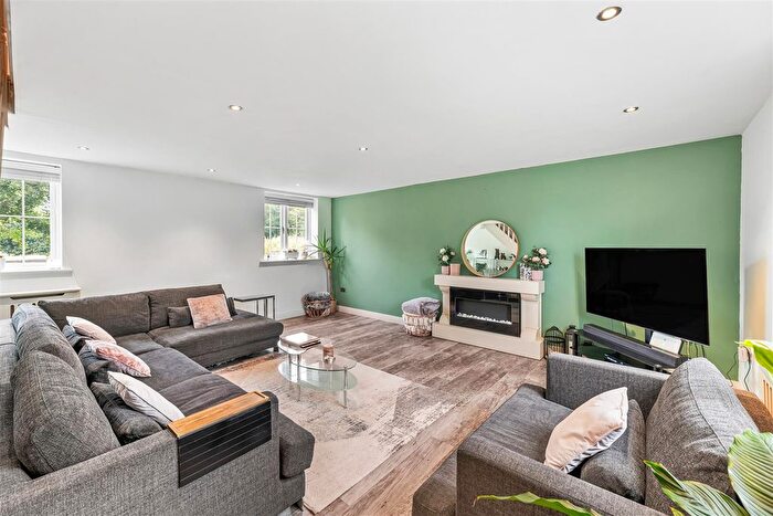 3 Bedroom Cottage For Sale In Stud Farm Cottages, Lumb Brook Road, Appleton, Warrington, WA4
