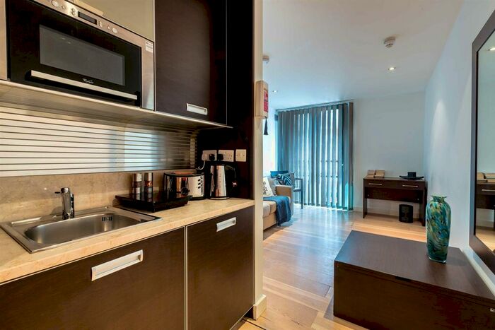 Studio To Rent In Bravo House, - Kilburn High Road, London, NW6