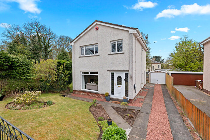 3 Bedroom Detached House For Sale In High Beeches, Carmunnock, Glasgow, G76