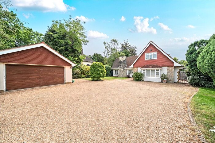 5 Bedroom Detached House For Sale In Upper Chobham Road, Camberley, Surrey, GU15
