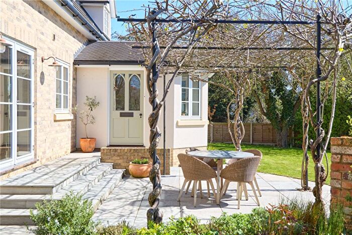 4 Bedroom Detached House For Sale In Cambridge Road, Oakington, Cambridge, CB24