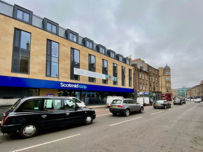 Studio To Rent In Leven Street, Edinburgh, EH3