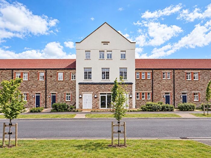1 Bedroom Flat For Sale In Napoleon Avenue, Fishponds, Bristol, BS16