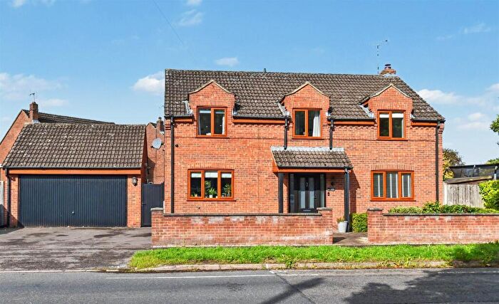 4 Bedroom Detached House For Sale In Alfreton Road, Little Eaton, Derby, DE21