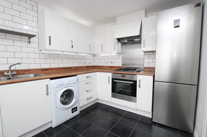 3 Bedroom Property To Rent In Horwood Drive, Nottingham, NG11