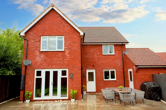 5 Bedroom Detached House To Rent In Beni Close, Cheltenham, GL51