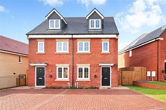 3 Bedroom Semi-Detached House To Rent In Outberry Way, Durham, DH1