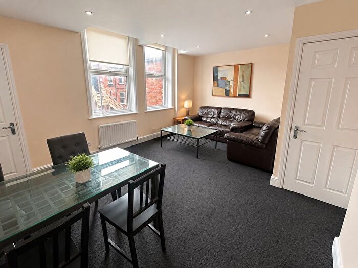 4 Bedroom Maisonette To Rent In Grosvenor Avenue, Jesmond, NE2