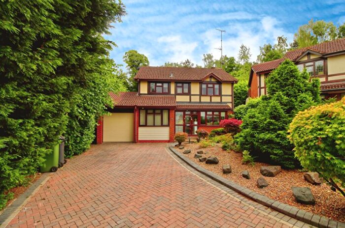 5 Bedroom Detached House For Sale In Kenilworth Drive, Kidderminster, DY10