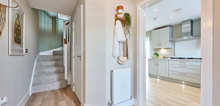 3 Bedroom Detached House For Sale In Ffordd Yr Olchfa, Sketty, Swansea, SA2