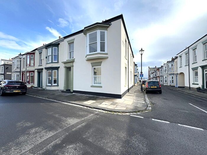 3 Bedroom End Of Terrace House For Sale In Mcdonald Place, Headland, Hartlepool, TS24