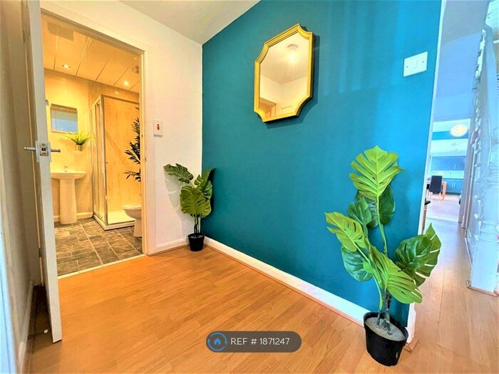 5 Bedroom Terraced House To Rent In Falmouth Road, Newcastle Upon Tyne, NE6