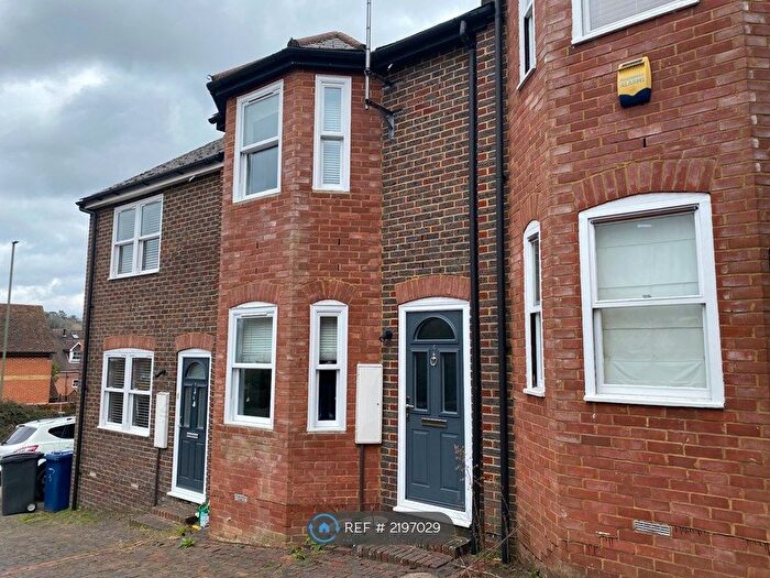 1 Bedroom Terraced House To Rent In Rock Place, Godalming, GU7