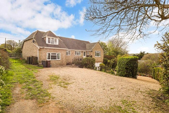 3 Bedroom Property For Sale In Cranham, Gloucester, GL4