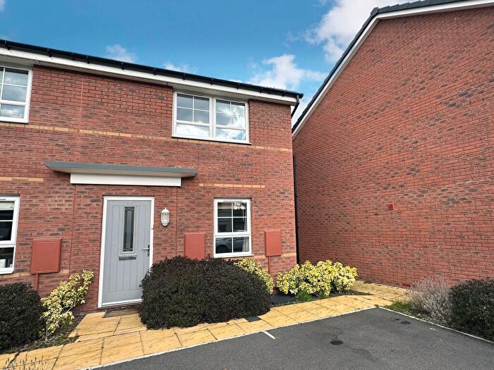 2 Bedroom House To Rent In Scott Grove, Chippenham, SN15