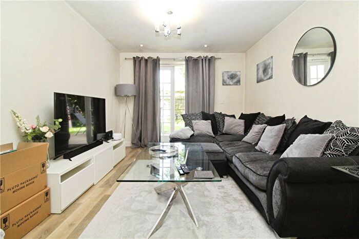 1 Bedroom Flat To Rent In Radcliffe Road, Croydon, CR0