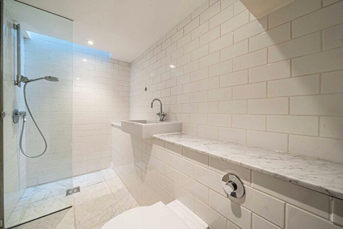 4 Bedroom Property To Rent In Upper Mall, Hammersmith, W6