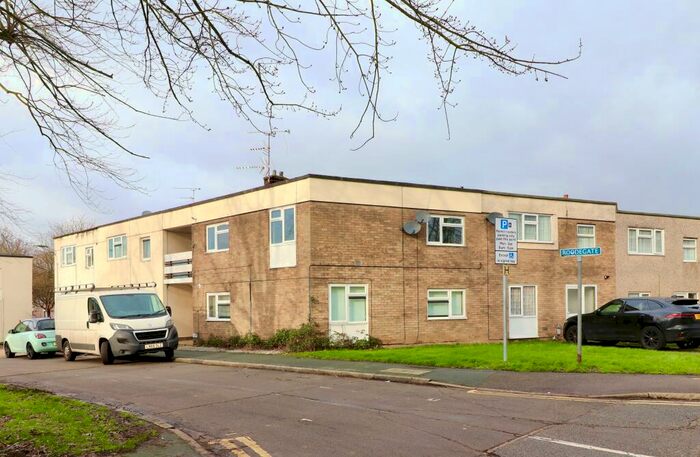 2 Bedroom Flat To Rent In Roodegate, Basildon, SS14