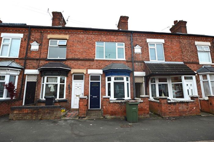 3 Bedroom Terraced House To Rent In Clifford Street, Wigston, LE18