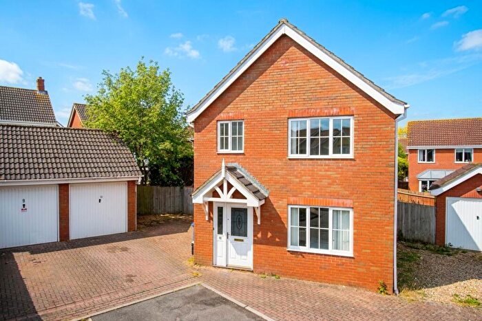 3 Bedroom Detached House For Sale In Speedwell Way, Three Score, Norwich, NR5