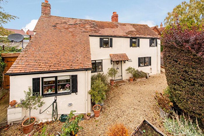 3 Bedroom Detached House For Sale In Main Road, East Hagbourne, OX11