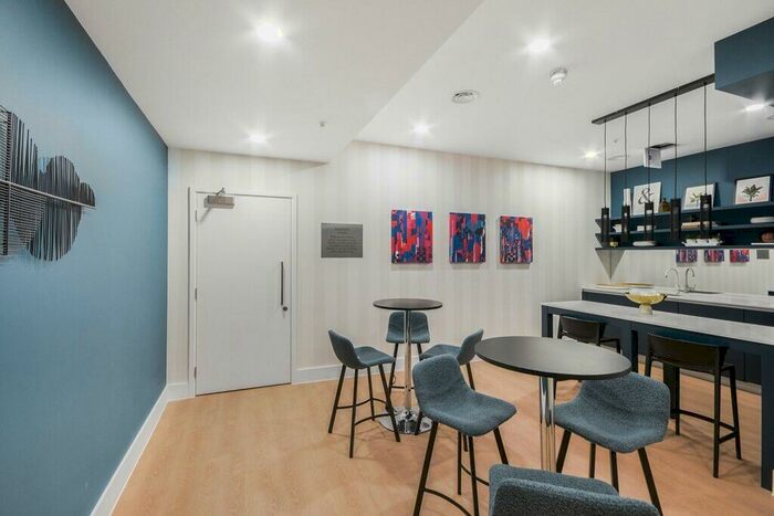 1 Bedroom Apartment To Rent In Cendal Crescent London, E1