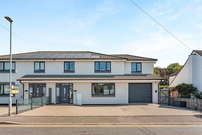 4 Bedroom Semi-Detached House For Sale In Rockfield Road, Monmouth, NP25