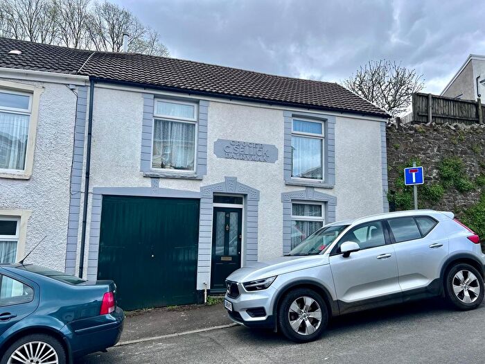 4 Bedroom Terraced House To Rent In Kimberley Road, Sketty, Swansea, SA2