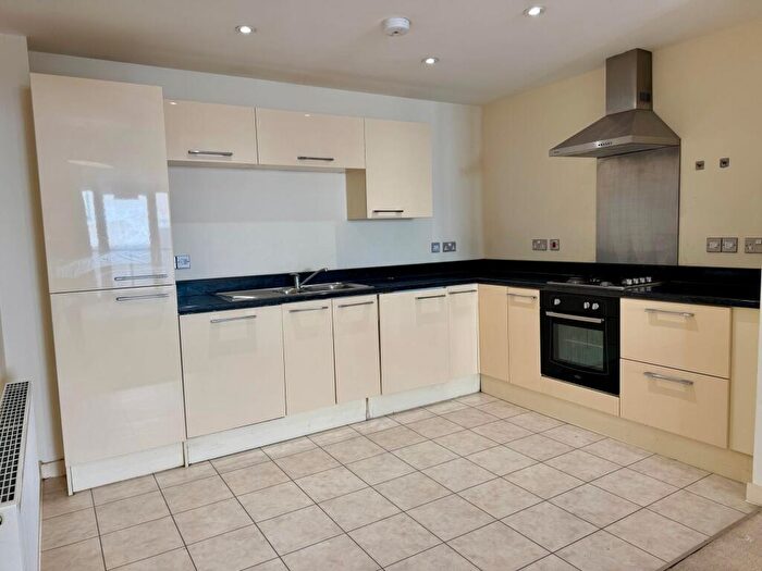 2 Bedroom Flat To Rent In Moon Street, Plymouth, PL4