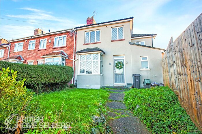 3 Bedroom End Terrace House For Sale In Hengrove Lane, Bristol, Somerset, BS14