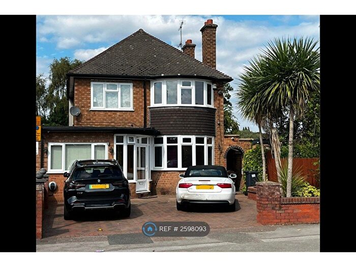 3 Bedroom Detached House To Rent In Marston Green, Marston Green, B37