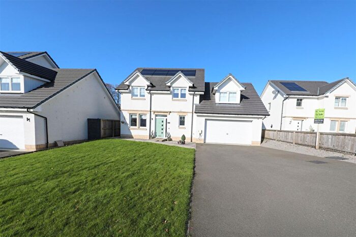 5 Bedroom Detached House For Sale In Balgeddie Park, Glenrothes, KY6