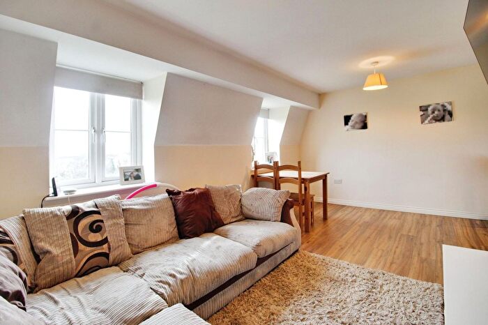 2 Bedroom Flat For Sale In Copperfields, Prospero Way, SN25