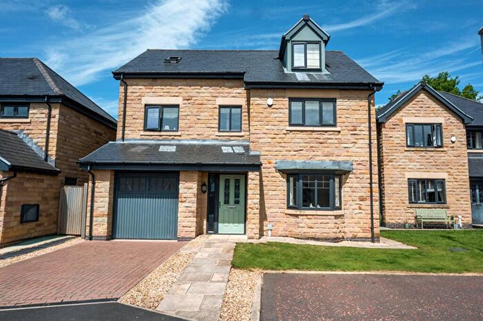 5 Bedroom Detached House For Sale In Beckside, Salterforth, Barnoldswick, Lancashire, BB18