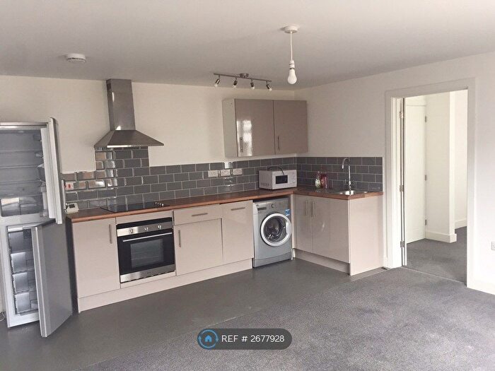 1 Bedroom Flat To Rent In High Street, St. Neots, PE19