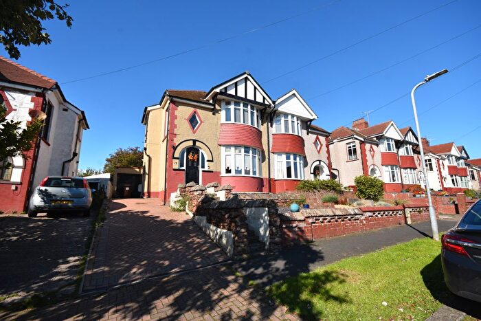 3 Bedroom Semi-detached House For Sale In Highlands Avenue, Barrow-In-Furness, Cumbria, LA13
