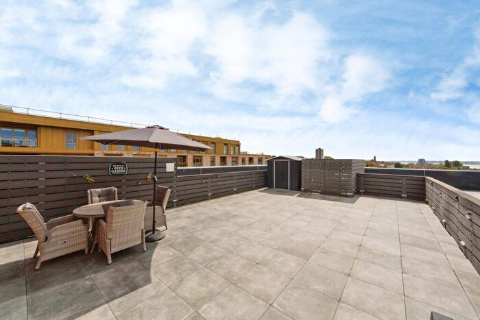 1 Bedroom Flat For Sale In Neptune Place, Merseyside, L8