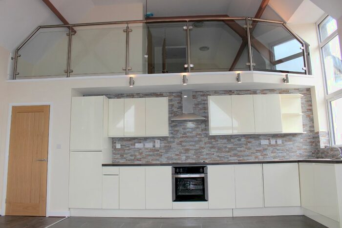 2 Bedroom Flat To Rent In Bell Street, Aston, Sheffield, S26