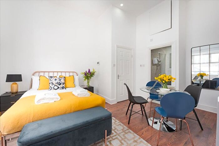 1 Bedroom Studio To Rent In Warwick Rd, London, SW5