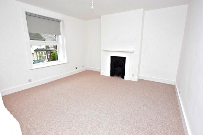 2 Bedroom Apartment To Rent In Tennyson Avenue, King's Lynn, PE30