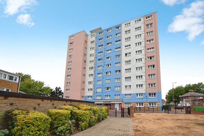 2 Bedroom Flat For Sale In Blake Court, South Street, Gosport, Hampshire, PO12