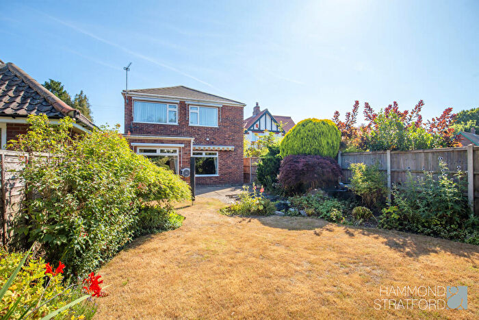 3 Bedroom Detached House For Sale In Leopold Road, Norwich, NR4