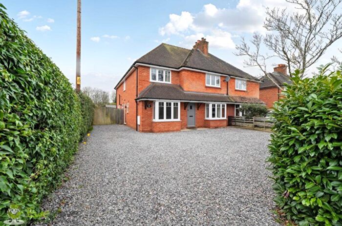 4 Bedroom Semi Detached House For Sale In Aldermaston Road, Pamber End, Tadley, Hampshire, RG26